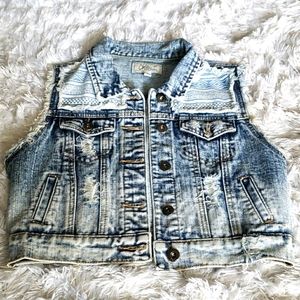 Denim jacket/vest